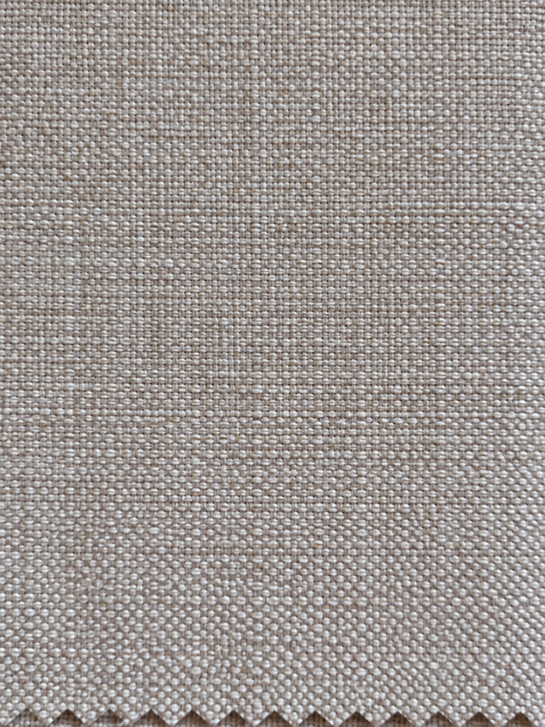 Screen roller blind fabric
