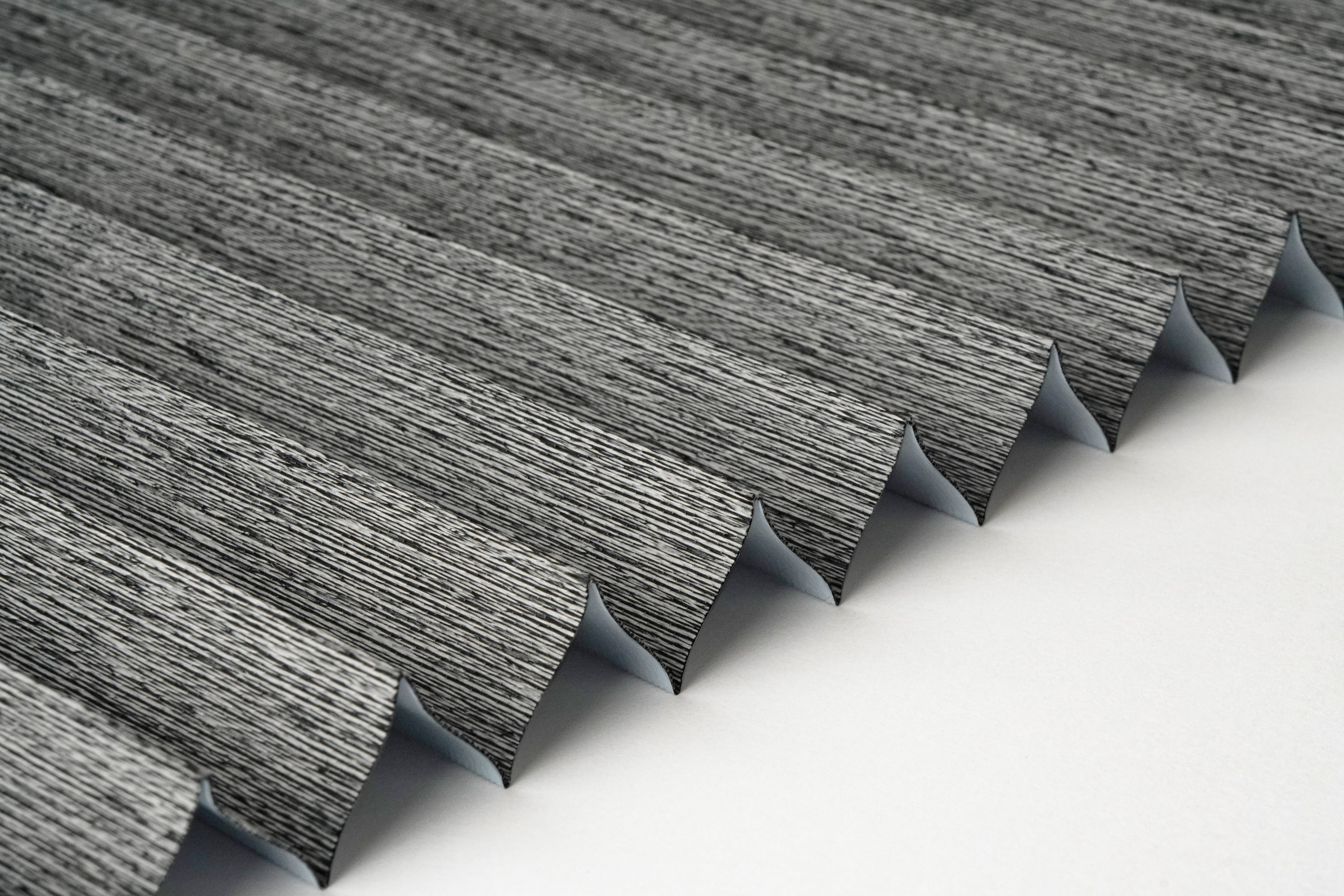 Mikanos Pleated Blind